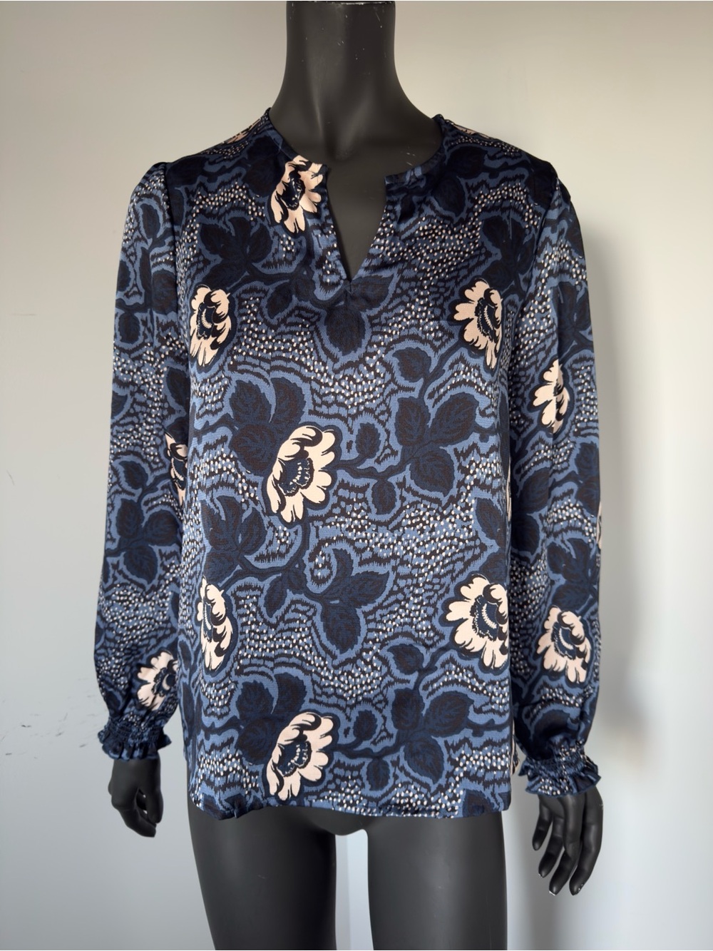 175. Ted Baker Navy and Blush Floral Split-Neck Blouse